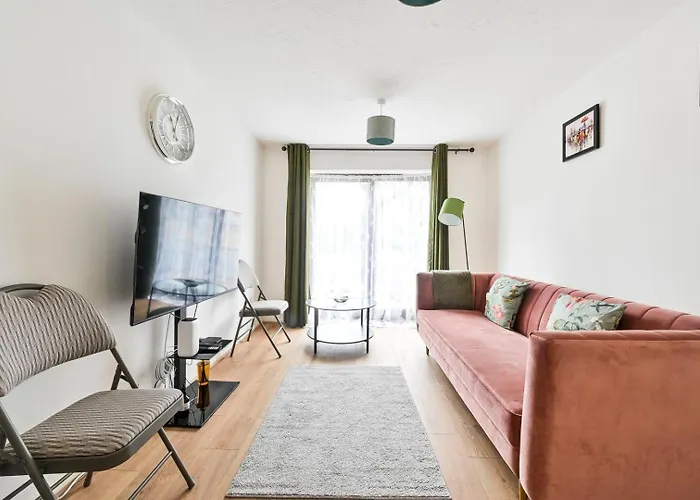 Guestready - Cosy Home In Colindale