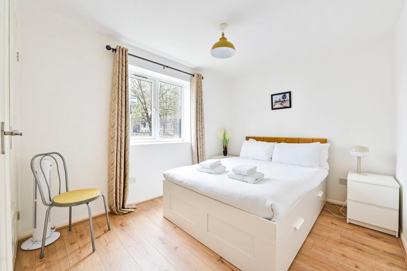Guestready - Cosy In Colindale *